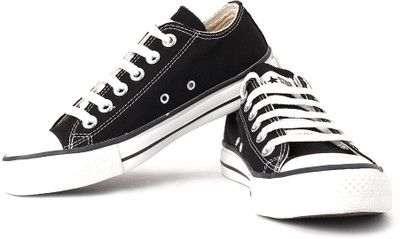 canvas shoes flipkart